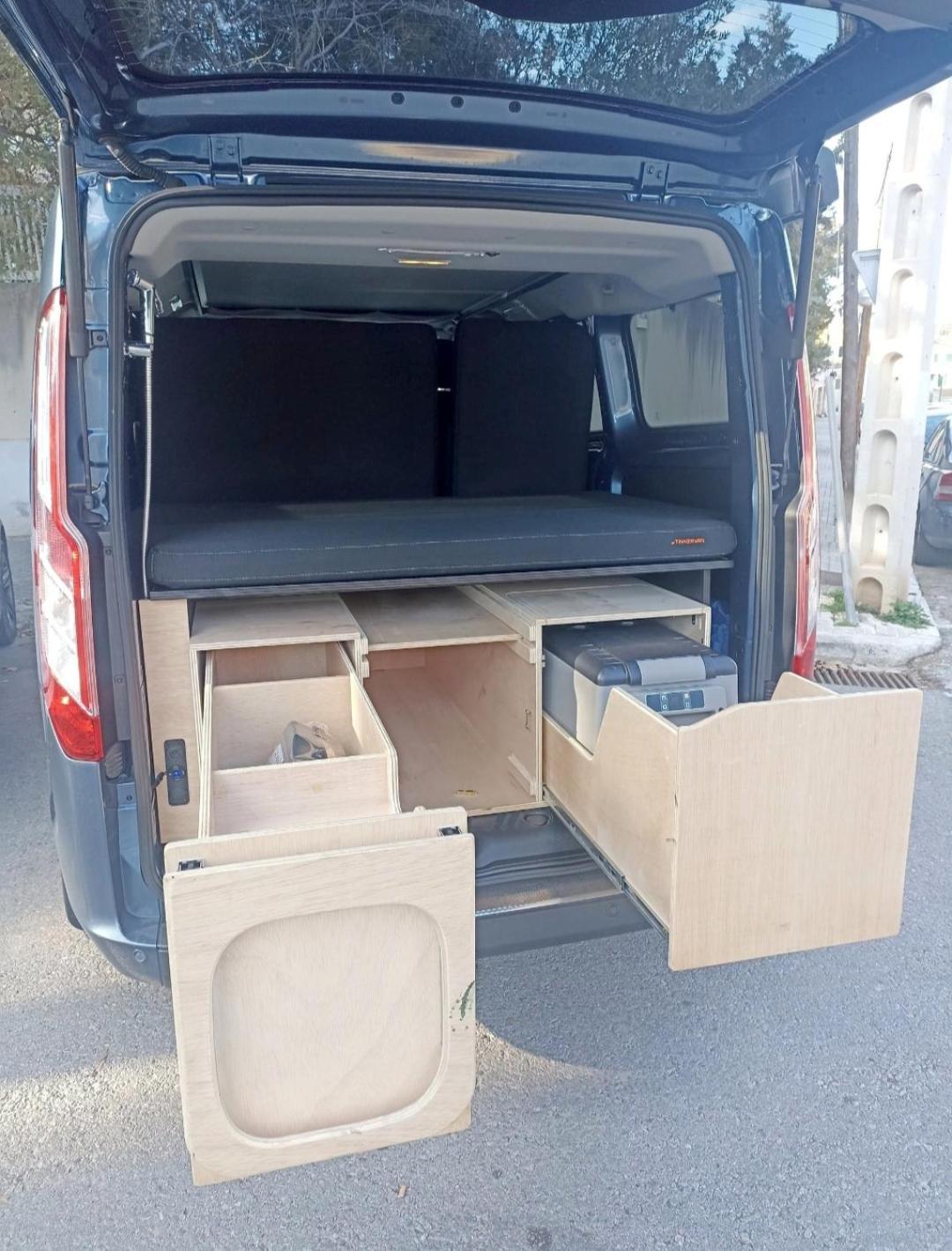 Hotel Ford Transit Custom Camper PMI Exteriér fotografie
