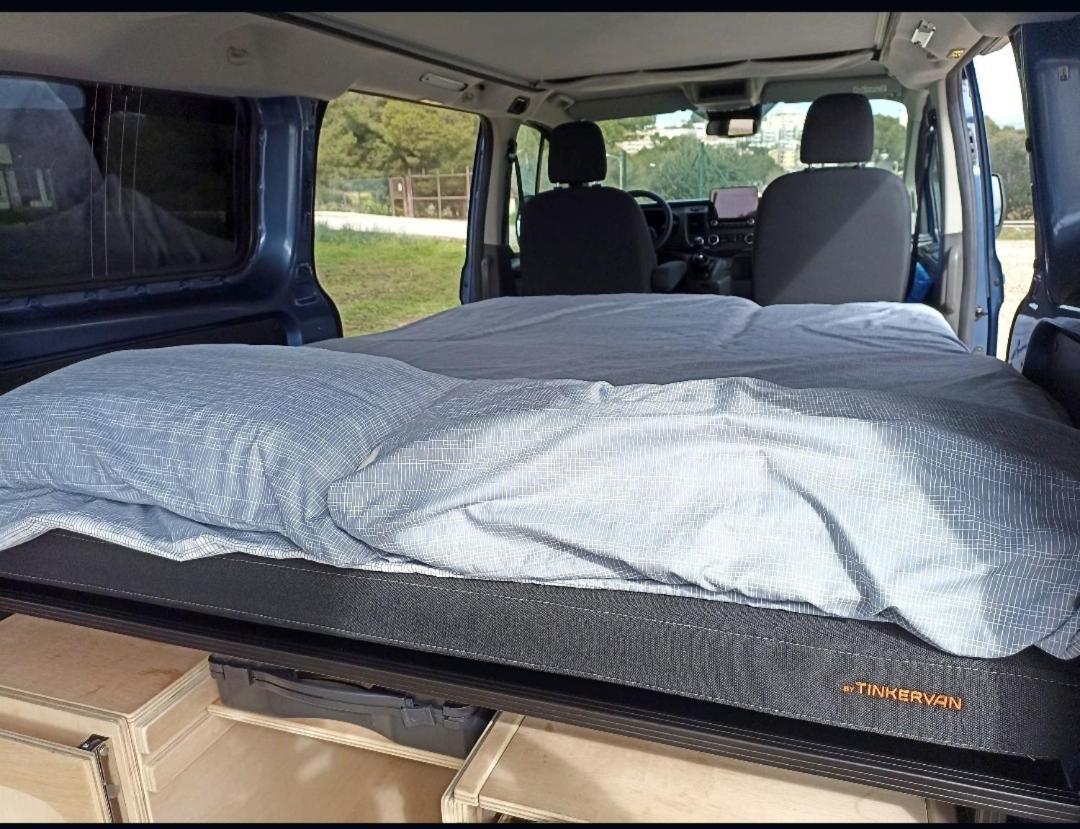 Hotel Ford Transit Custom Camper PMI Exteriér fotografie